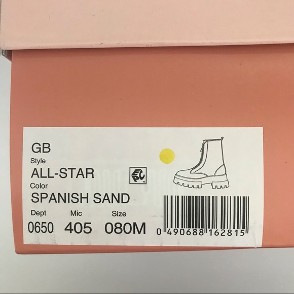 GB All-Star Leather Center Zip Chunky Lug Sole Platform Booties in Sand  Size 8 - Picture 9 of 9